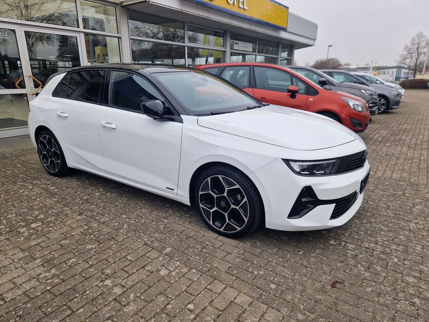 Opel Astra 48.357 km 21.990 € Schwerin 19055