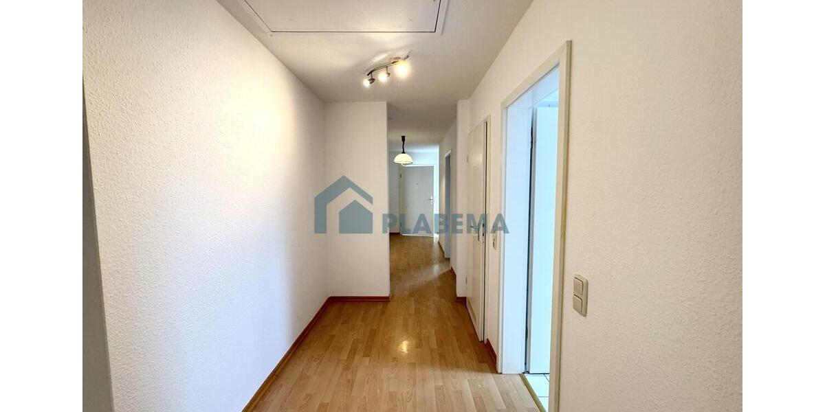 Dachgeschoßwohnung Schwerin Friedrichsthal - 2 Zimmer, 84 m&sup2;, 1.044&euro; | Angebot:26652109