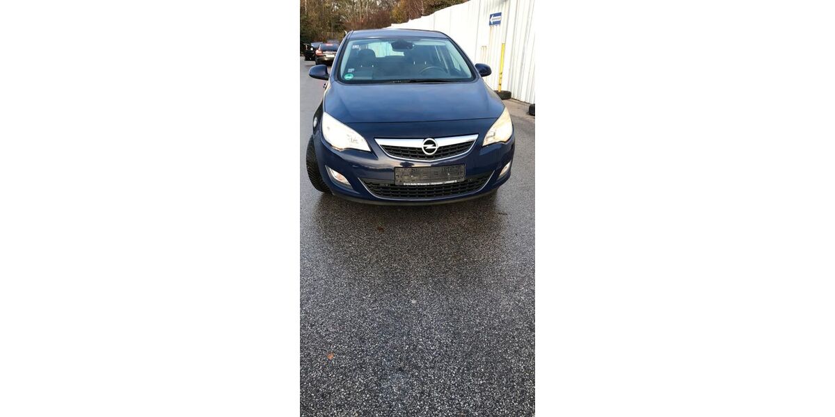 Opel Astra 152.000 km 3.900 € Schwerin 19063