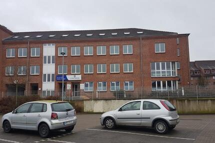 5 Zimmer Büro mit Stellplätzen in der Weststadt! zimmer