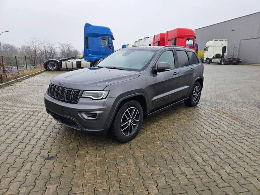 Grand Cherokee