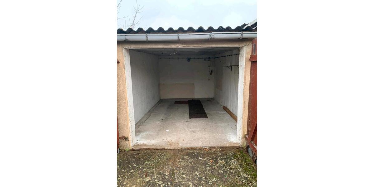 Garagen / Stellplätze Schwerin Gartenstadt - 70&euro; | Angebot:25812580