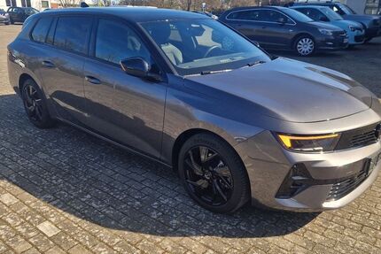 Opel Astra 13.789 km 26.990 € Schwerin 19055