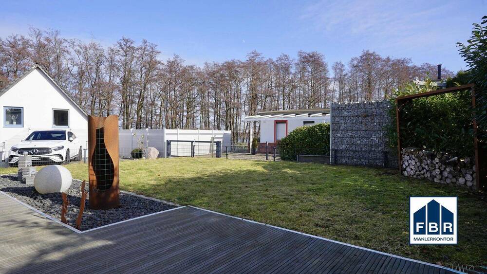 Mehrfamilienhaus, Wohnhaus Schwerin Wickendorf - 2 Zimmer, 65 m&sup2;, 125.000&euro; | Angebot:26018477