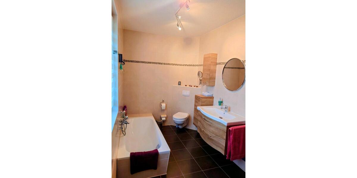 Einfamilienhaus Schwerin Friedrichsthal - 4 Zimmer, 128 m&sup2;, 439.000&euro; | Angebot:27250545