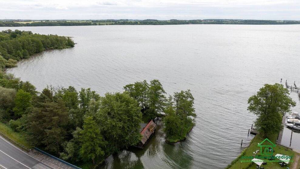 Bootshaus in exklusiver Lage zentral am Schweriner See - provisionsfrei für den Käufer