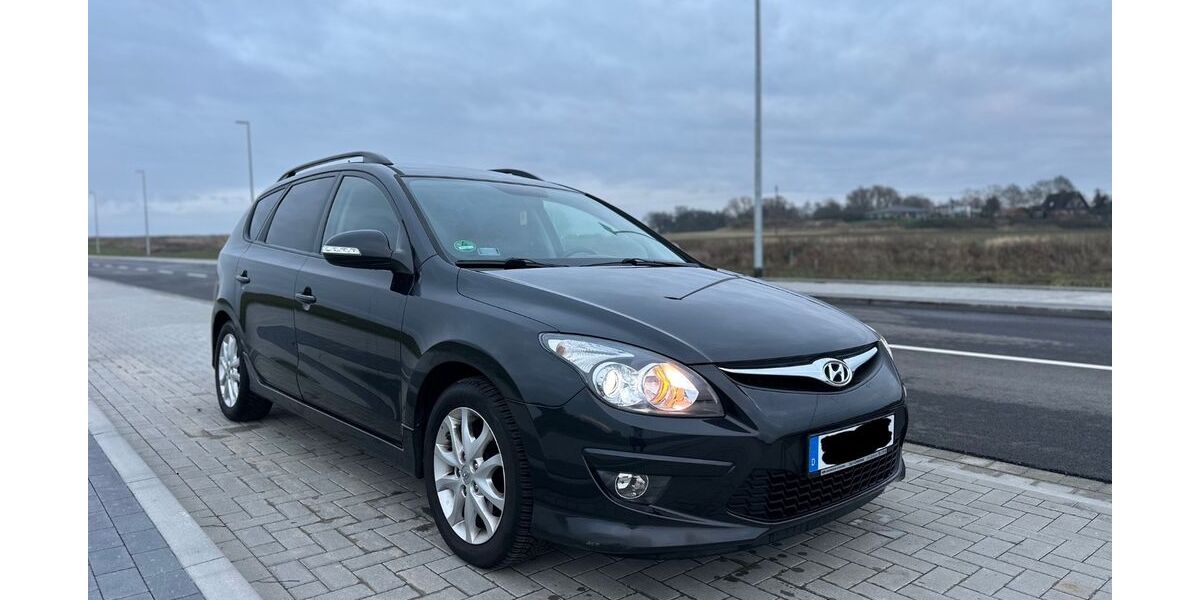 Hyundai i30 114.000 km 4.300 &euro; Wismar 23966