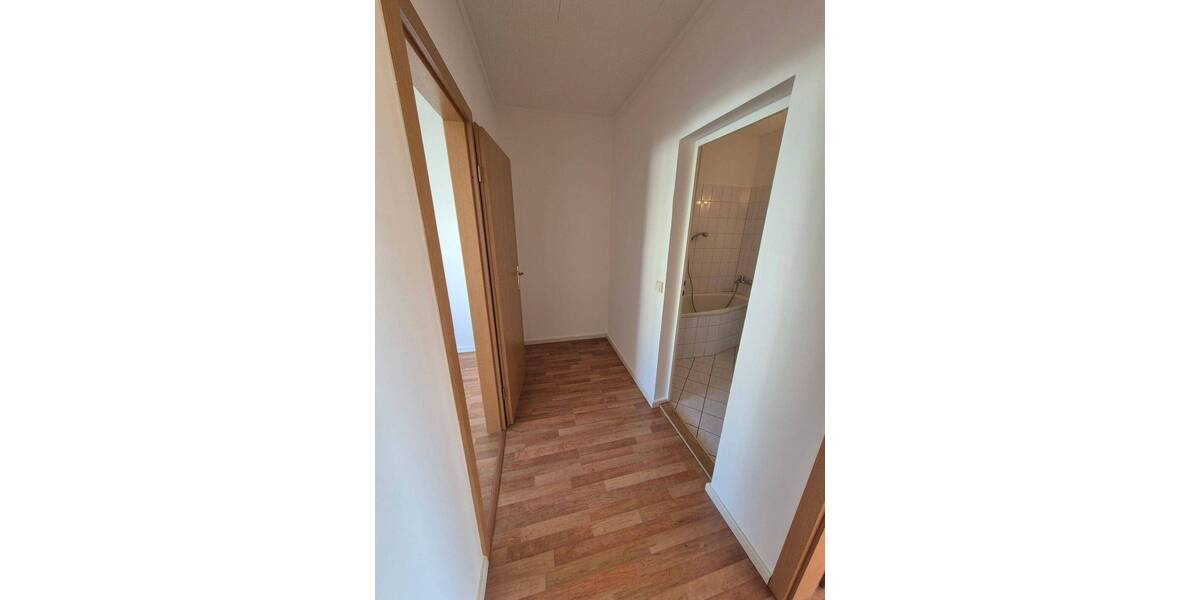 Etagenwohnung Crivitz - 2 Zimmer, 49 m&sup2;, 49.000&euro; | Angebot:26388363