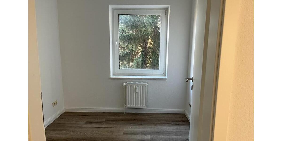Etagenwohnung Pinnow - 2.5 Zimmer, 80 m&sup2;, 800&euro; | Angebot:26278629