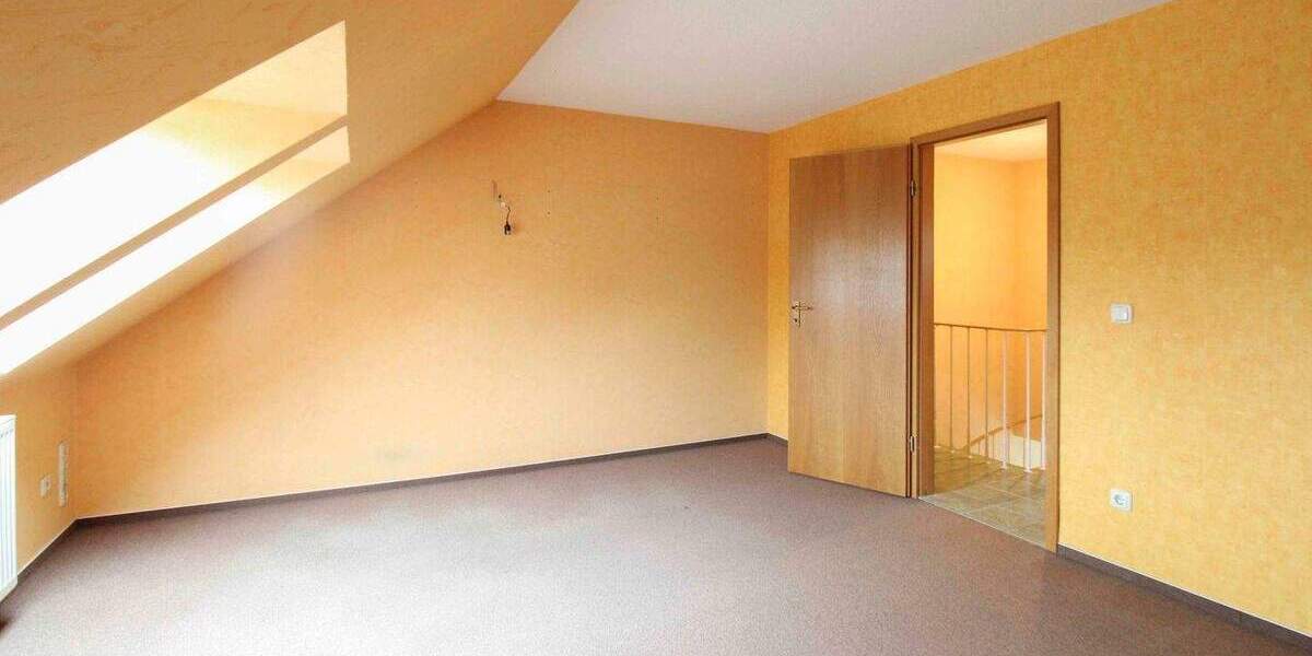 Wohnen mit Blick ins Grüne: 3-Zi.-Maisonette-Wohnung mit Balkon in gefragter Wohnlage 3 zimmer