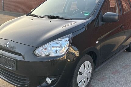 Mitsubishi Space Star 92.666 km 3.990 &euro; Plate 19086