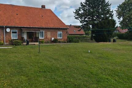Haus Wittenburg - 7 Zimmer, 160 m&sup2;, 80.000&euro; | Angebot:27533910