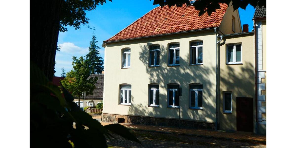 Mehrfamilienhaus, Wohnhaus Warin - 10 Zimmer, 215 m&sup2;, 222.000&euro; | Angebot:26224158