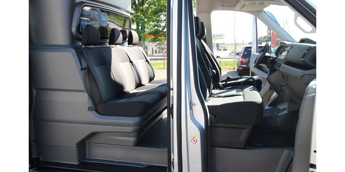 VW Crafter 35 DOKA 6-SITZ 2.0 TDI 4M 8-Automatik 26.207 km 65.500 &euro; Hagenow 19230