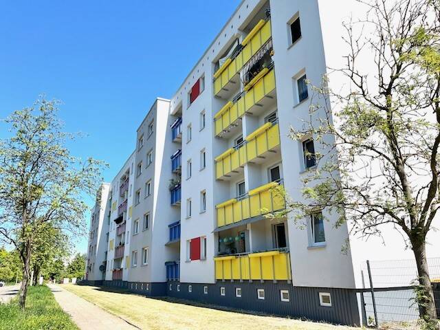Etagenwohnung Schwerin Mueßer Holz - 3 Zimmer, 57 m&sup2;, 335&euro; | Angebot:26391869