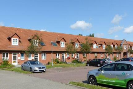 Garagen / Stellplätze Schwerin Friedrichsthal - 30&euro; | Angebot:24548962