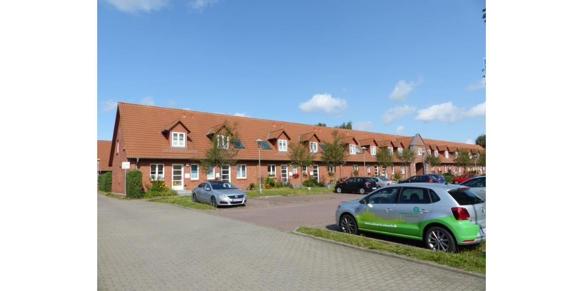 Garagen / Stellplätze Schwerin Friedrichsthal - 30&euro; | Angebot:24548962