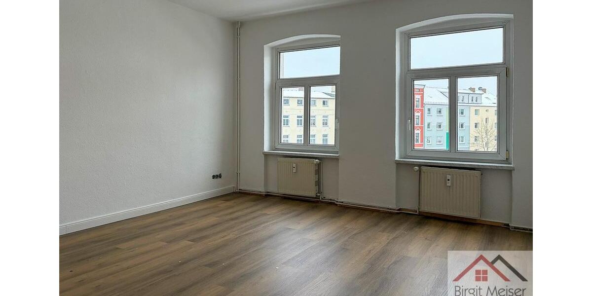 Etagenwohnung Schwerin - 4 Zimmer, 82 m&sup2;, 779&euro; | Angebot:25120814