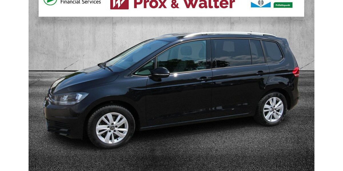 VW Touran 1.5 TSI 7-DSG Comfortline 7-SITZ+NAVI+AHK 25.069 km 32.790 &euro; Hagenow 19230
