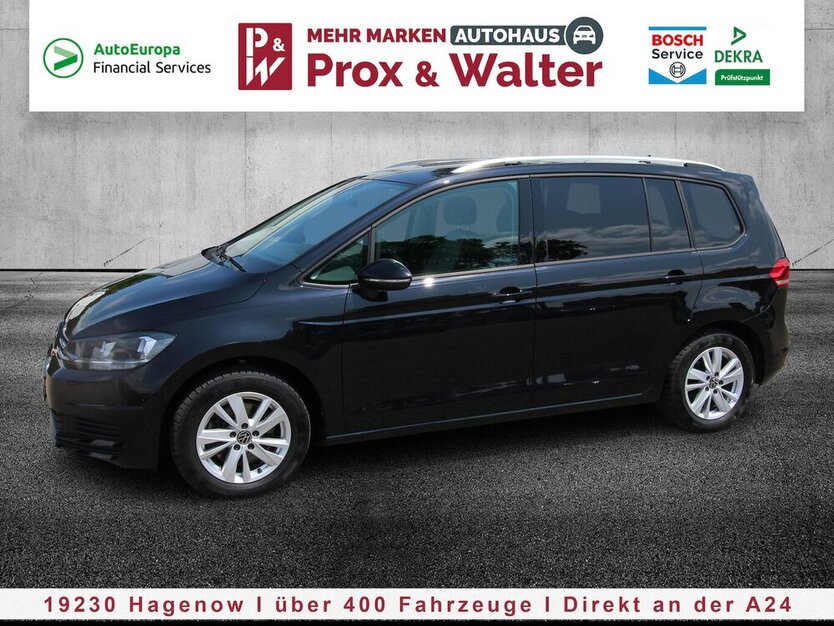 VW Touran 1.5 TSI 7-DSG Comfortline 7-SITZ+NAVI+AHK 25.069 km 32.790 € Hagenow 19230
