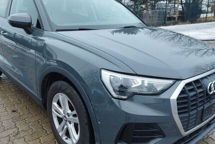 Audi Q3 101.708 km 18.900 &euro; Mittenwalde 15749