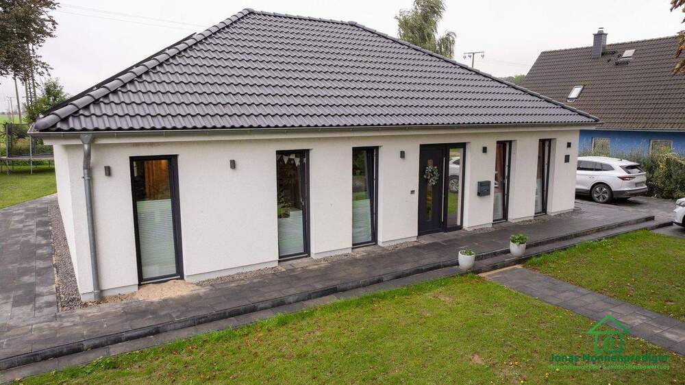 Einfamilienhaus Mühlen Eichsen OT Groß Eichsen Dragun - 4 Zimmer, 146 m&sup2;, 449.000&euro; | Angebot:25657400