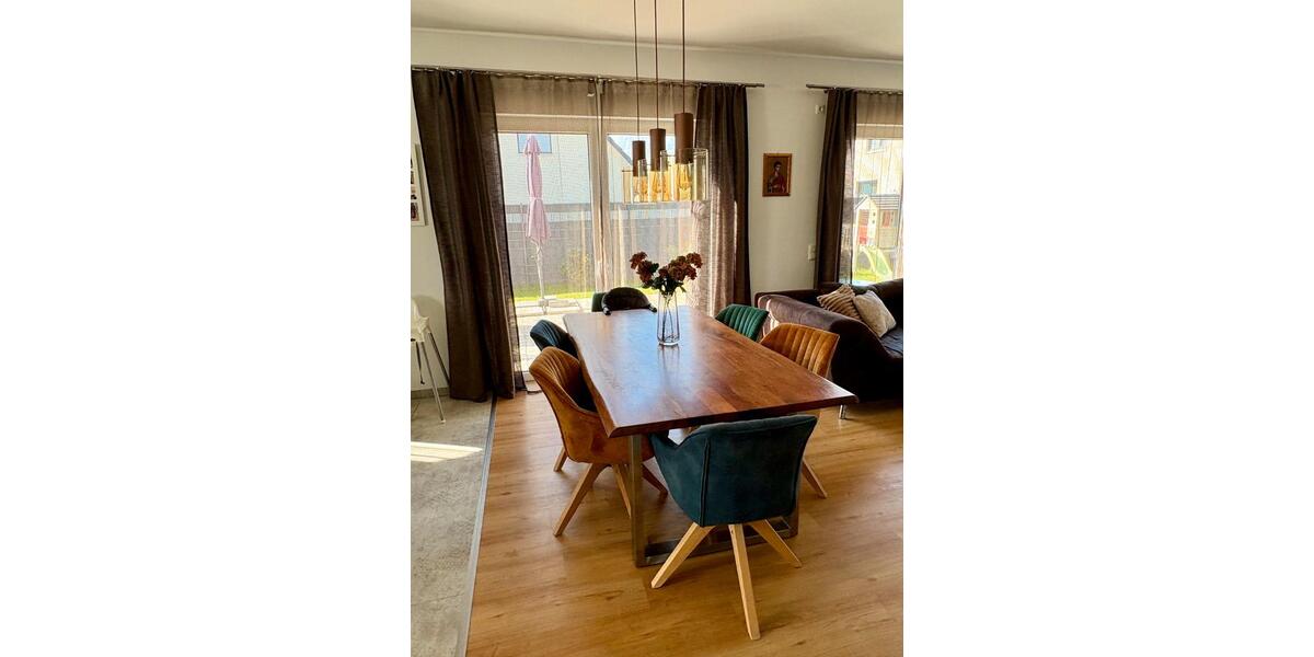 Einfamilienhaus Schwerin Friedrichsthal - 5.5 Zimmer, 151 m&sup2;, 675.000&euro; | Angebot:26007050