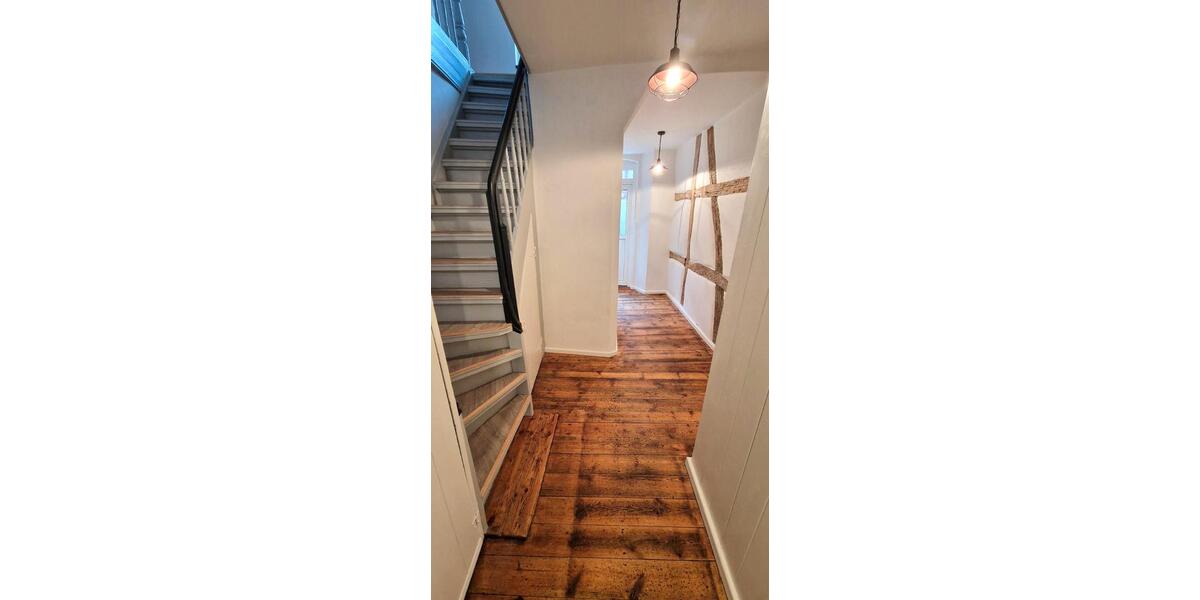 Maisonettenwohnung Wismar Altstadt - 6.5 Zimmer, 120 m&sup2;, 1.600&euro; | Angebot:26237733