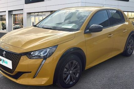 Peugeot 208 21.000 km 22.777 &euro; Schwerin 19057