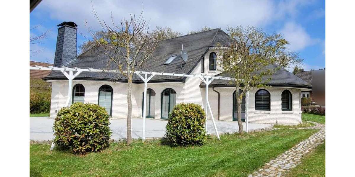 Einfamilienhaus Schwerin Friedrichsthal - 5 Zimmer, 250 m&sup2;, 679.000&euro; | Angebot:26493899