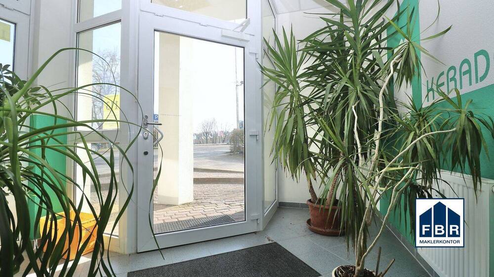 Gewerbeobjekt Schwerin Feldstadt - 5 Zimmer, 129 m&sup2;, 165.000&euro; | Angebot:26869391
