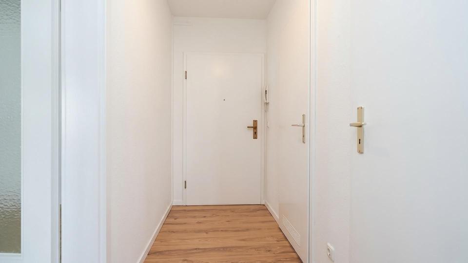 Etagenwohnung Schwerin Gartenstadt - 2 Zimmer, 69 m&sup2;, 840&euro; | Angebot:26470666