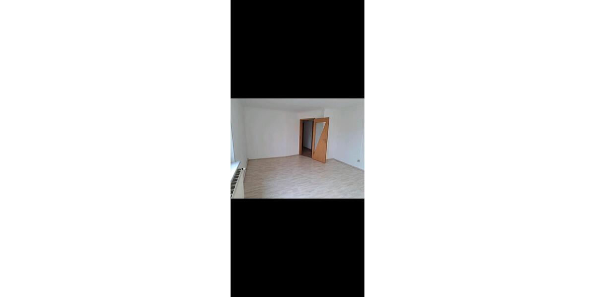 Dachgeschoßwohnung Lützow - 4 Zimmer, 78 m&sup2;, 800&euro; | Angebot:22418637
