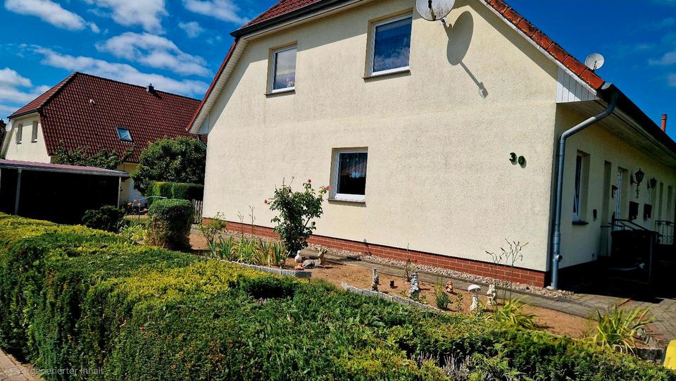 Einfamilienhaus Sternberg - 8 Zimmer, 210 m&sup2;, 360.000&euro; | Angebot:27025817