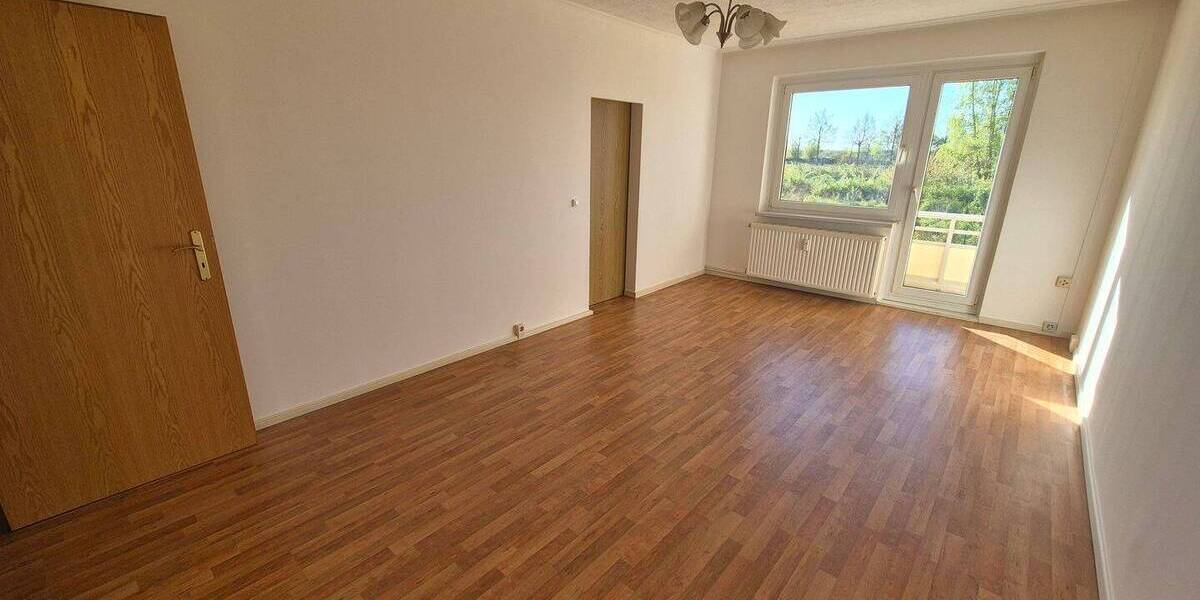 Etagenwohnung Crivitz - 2 Zimmer, 49 m&sup2;, 49.000&euro; | Angebot:26388363