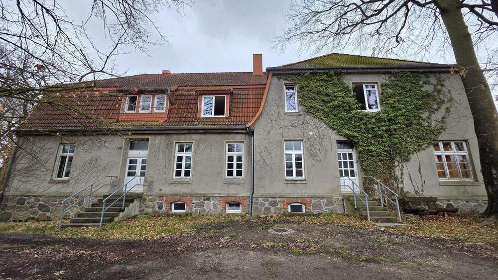 Mehrfamilienhaus, Wohnhaus Bad Kleinen / Dalliendorf Dalliendorf - 2 Zimmer, 710 m&sup2;, 230.000&euro; | Angebot:25802030