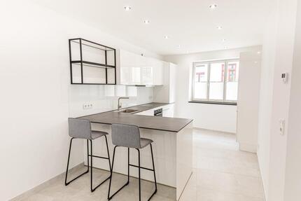 Haus Wismar Altstadt - 4 Zimmer, 140 m&sup2;, 1.800&euro; | Angebot:25221704