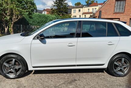 Skoda Rapid 130.000 km 10.500 € Schwerin 19059