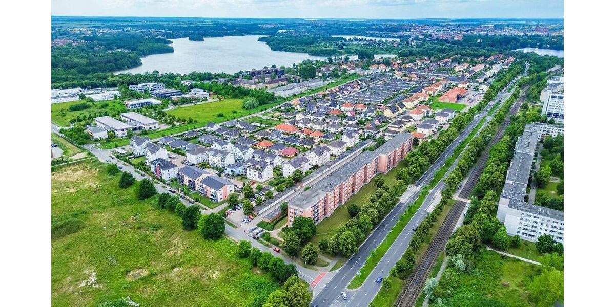 Etagenwohnung Schwerin Haselholz - 4 Zimmer, 66 m&sup2;, 109.000&euro; | Angebot:22984448