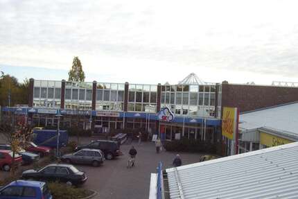 Garagen / Stellplätze Schwerin Weststadt - 30&euro; | Angebot:25195136