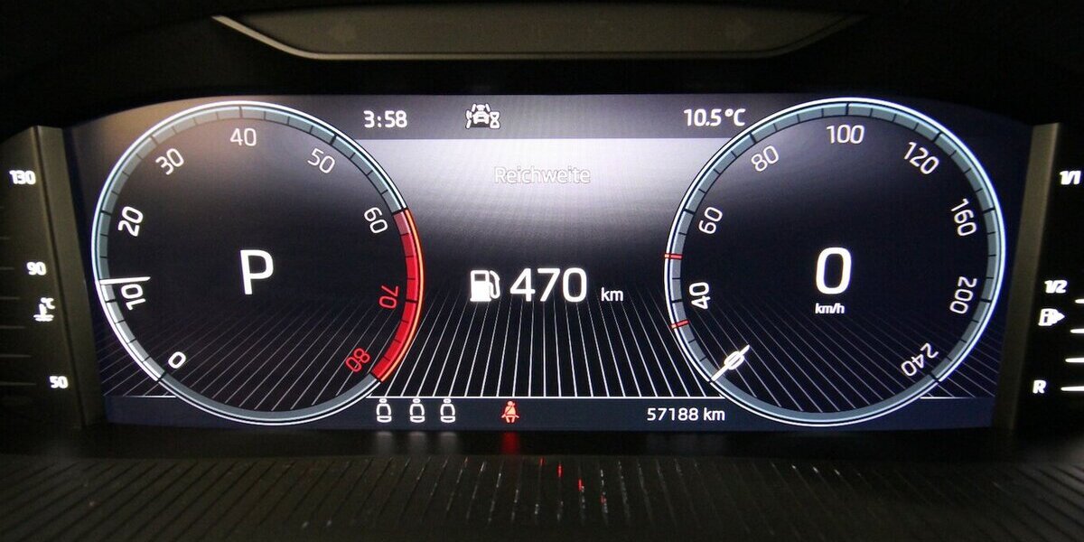 Skoda Scala 1.5 TSI 7-DSG Style Plus LED+KAMERA+AHK 57.189 km 21.500 &euro; Hagenow 19230