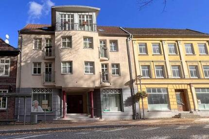 Haus Wittenburg - 3 Zimmer, 740 m&sup2;, 1.680.000&euro; | Angebot:25692731
